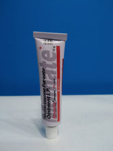 Load image into Gallery viewer, Momate Ointment (15gm)
